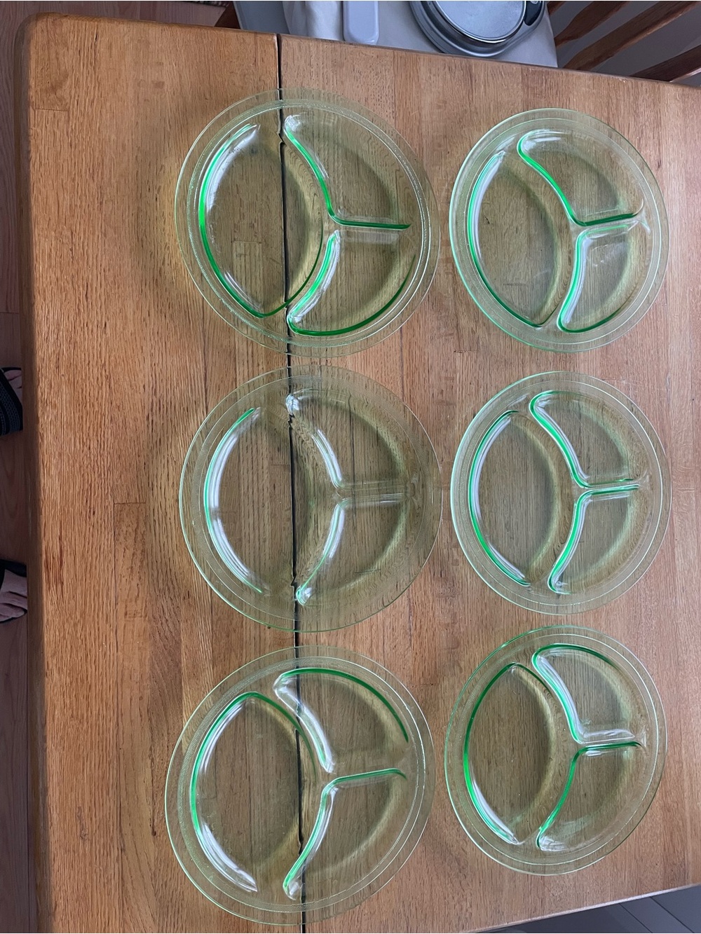 L E SMITH Uranium Glass Green Divided Serving Plates Set of 6
